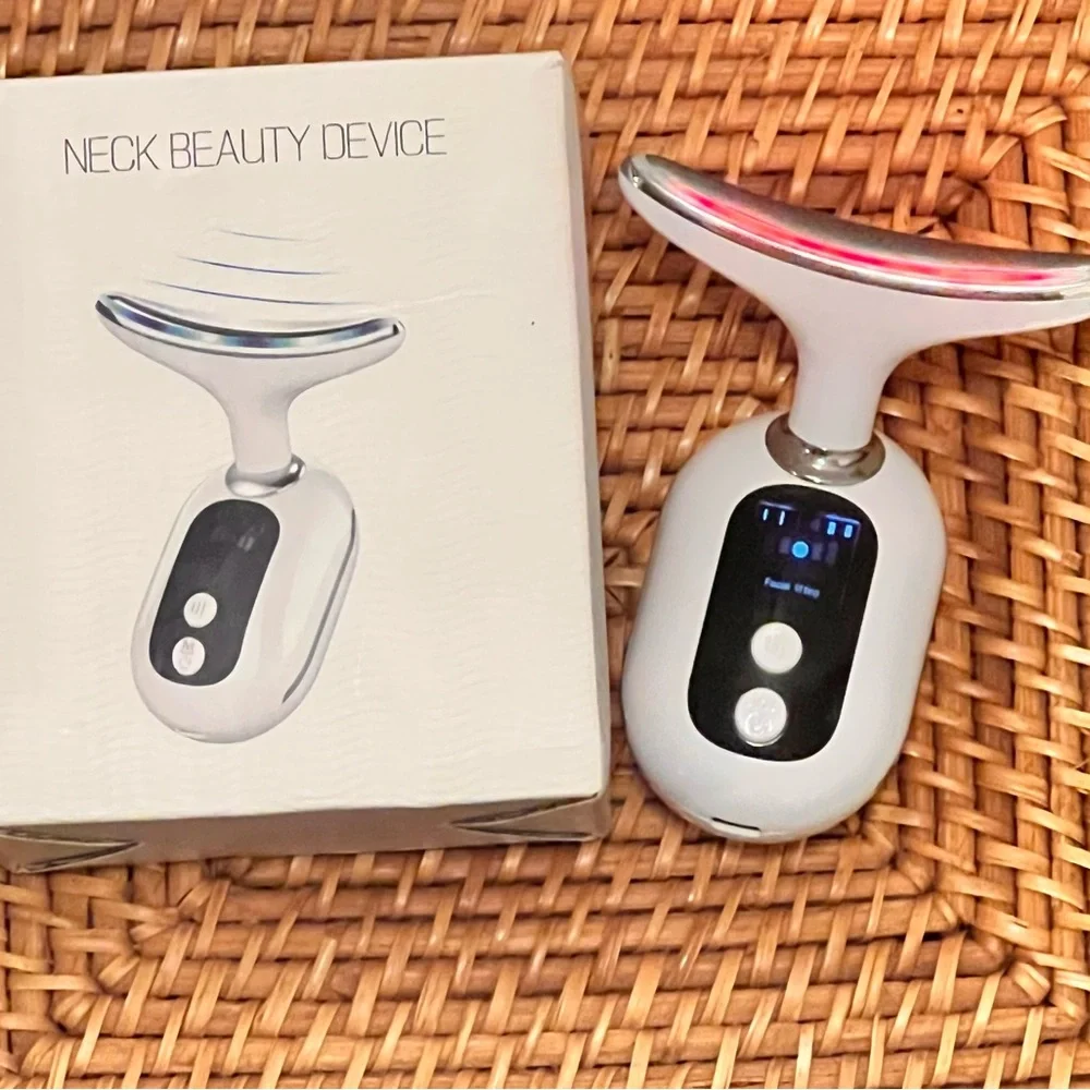 Neck Beauty Device - White and Black